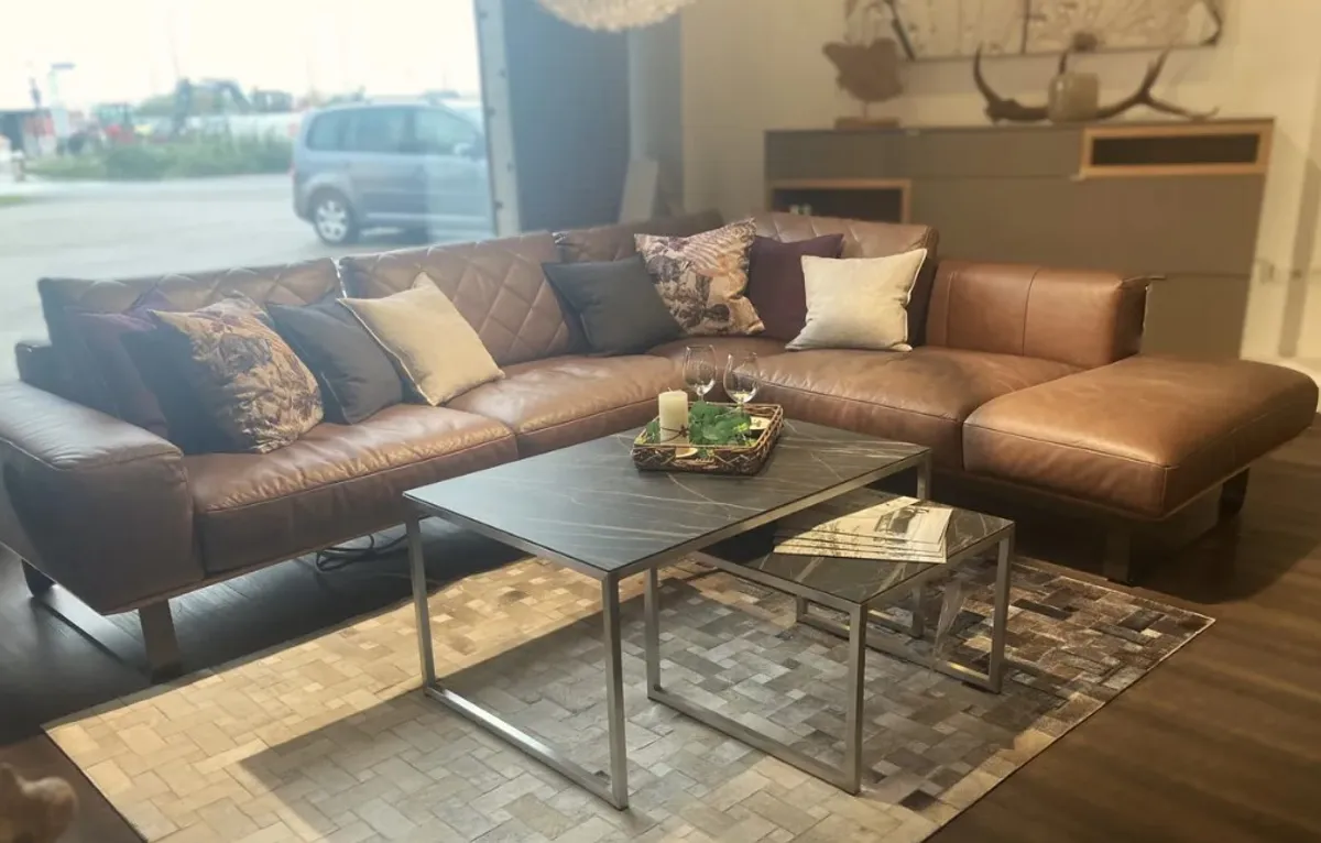 Ledersofa 23650 - Ausstellungsstück in Bäumenheim